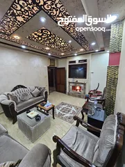  14 شقه فاخره للبيع