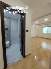  11 لقطه 240م وروف 120م في الجبيهه حي الريان بسعر مغري من المالك بسعر حرق