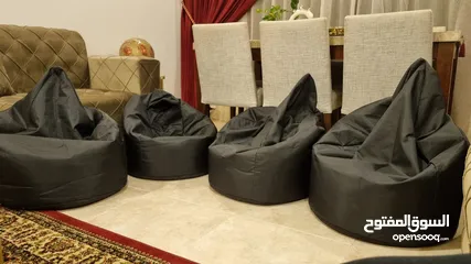  6 للبيع bean bag بحالة شبه جديده