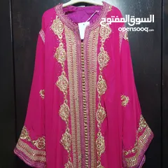  4 فساتين جديده للبيع