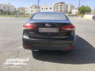  12 سيارة كيا سيراتو للبيع كرت ابيض سبعة جيد