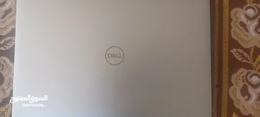  1 Laptop Dell XPS Core i7-9750H 16Ram GTX GeForce 1650