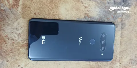  6 LG V40.  التخزين 64. شريحه ورام