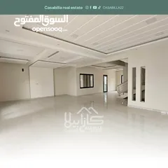  5 Villa for sale in Durrat Al Muharraq
