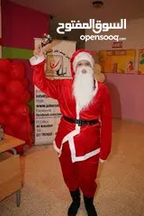  17 تاجير الشخصيات الكرتونيه
