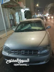  1 كيا سبيكترا 2000