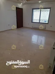 5 شقة ارضية مع ترس في عبدون