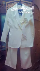  1 طقم رسمي لون ابيض