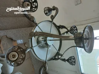  1 نجفه بحالة الجديده 8لمبه