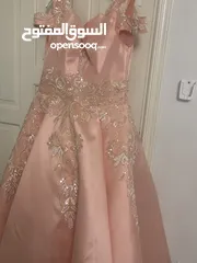  2 فستان ملكة