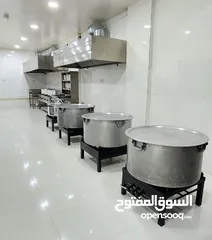  2 مطعم قائم للبيع أو للإستثمار