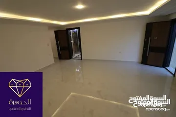  22 شقة طابق اول فخمه ومميزة لم تسكن لقطه وبسعر مغري جداااا يا بلاش عرض خاص ع اخر شقة أرقى مناطق خلدا