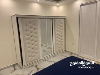  15 شقة سكنية طابق آخير ( الروف / شقتين )   للبيع في أجمل مواقع إربد