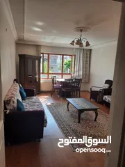  1 شقة مجددة مفروشه للإجار الشهري السياحي/ سنوي