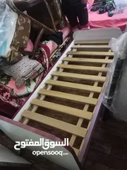  2 تخت مفرد بحال البلاش للبيع غرفة اطفال عرض لا فترة محدودة