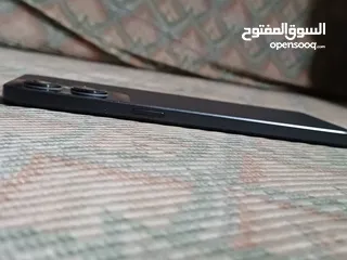  3 Oppo F21s Pro 5G - Black Shine Color
