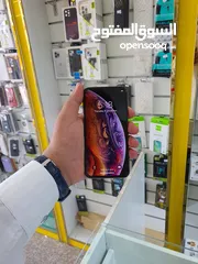  3 عرض خااص : iPhone xs 256gb هواتف نظيفة جدا و بأقل سعر لا يفوتك