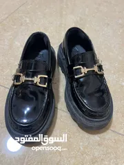  1 حذاء زارا الاصلي رسمي اسود بناتي