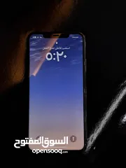  3 جهاز نضيف سبب البيع بدي مصاري