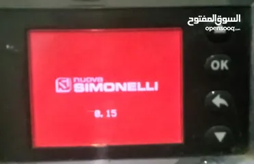  4 *آلة قهوة إيطالية احترافية Nuova Simonelli Aurelia II
