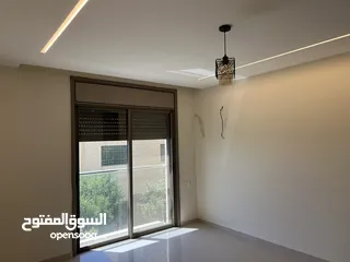  3 شقه للبيع ديلوكس في عين مصباح قرب مقر الاذاعه والتلفزيون