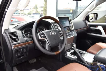 12 تويوتا لاند كروزر جراند تورينج بلاك ايديشن 2020 Toyota Land Cruiser VX.R Grand Touring S 5.7L V8