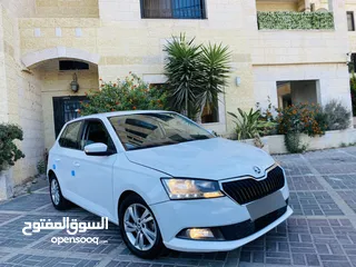  4 سكودا فابيا ترخيص  2021 اوتماتك ماتور 1000 تيربو ترخيص وتأمين جديد الله يبارك لصاحب النصيب..