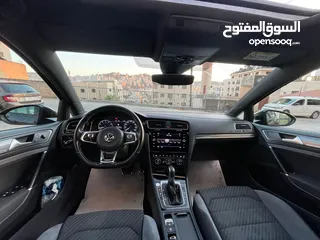  7 Golf R Line 2018
