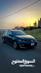  1 جولف كهرباء بريميوم موديل 2015  ‏ Volkswagen E-Golf Premium 2015