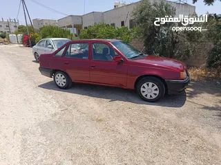  15 اوبل كادت موديل 1991 ماتور حلاب مرخصة