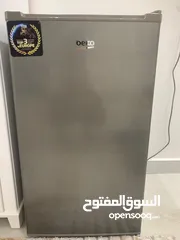  1 يوجد لدينا عمال للتنازل سته