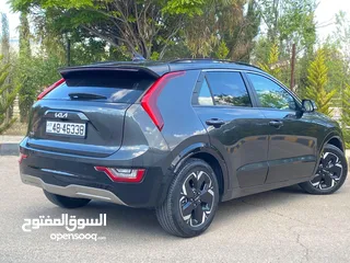  14 مطلوب ممول الشراء سيارات من السوق المحلي والمزادت كمان يوجد لدينا سيارات دفعه أولى عن طريق الشركات