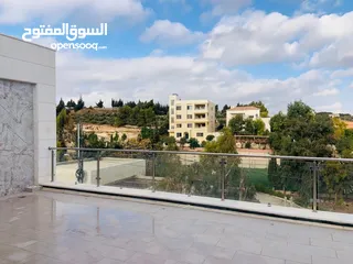  1 فيلا 3طوابق للإيجار - داخل كمباوند (جرين لاند) وبسعر مغري!!