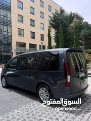 40 باص فان10ركاب لنقل الركاب والسياح وخدمات التوصيل من والى المطار والمعابر الحدوديه والجولات السياحيه