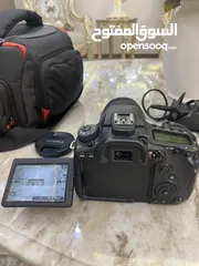  4 كاميرا Canon 90D بحالة ممتازة