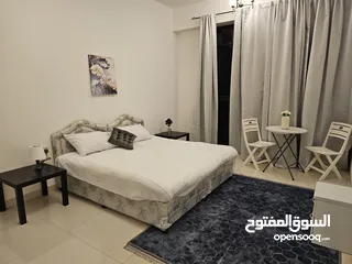  1 Bed, room, masterroom for daily rent in Alkhuwir سراير ،غرف وغرف ماستر بالخوير للايجار اليومي