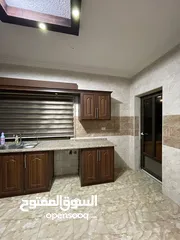 4 شقة مميزه للبيع في طبربور شارع الحج  قريب من بيت معان بسعر مغري 52000