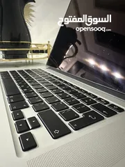 2 MacBook pro 2015 بحالة ممتازة