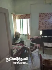  4 منزل البيع في جبل اللويبدة شارع الخيام مميز جدا