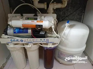  2 سفنجات قعدي للبيع غير مستعمل مع فلتر مع طاولة