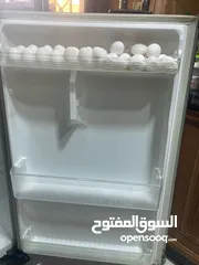  5 ثلاجة شارب مستعمل