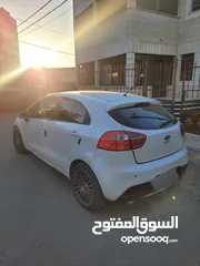  5 كيا ريو 2012 للبيع