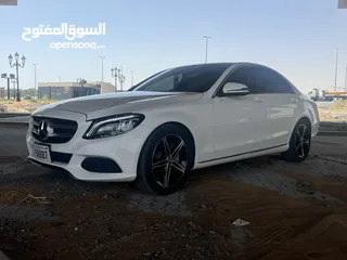  8 Mercedes c300