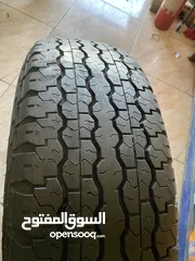  1 جوز 245/70/16 دنلوب ياباني نظيف