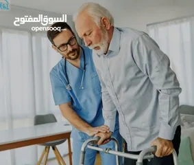  16 ممرض منزلي ورعاية كبار السن