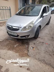  2 سيارة اوبل كورسا موديل 2010 للبيع