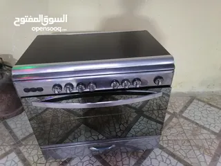  2 طباخ نضيف ومرتب وحلو