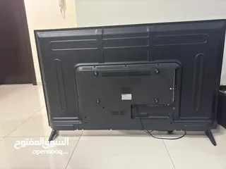  1 تلفاز استعمال نظيف جدا