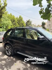  3 BMW X5 موديل 2013 – نظيفة جداً  7 جيد  5 مقاعد  لا يوجد اي ملاحظات