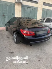  5 مرسيدس كوبيه بابين للبيع بداعي السفر